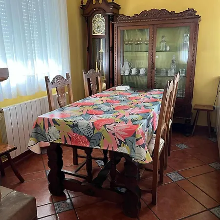 Hijas Del Capitan Villa *
